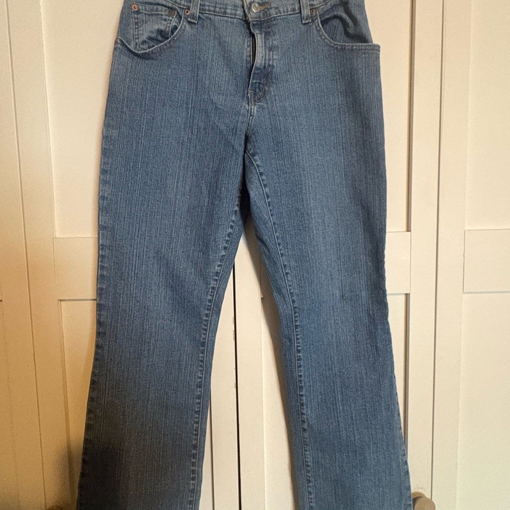 Levi's Women's Straight Leg Blue Jeans